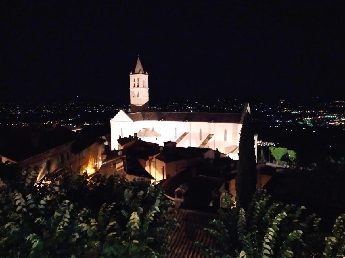 La Dolce Agogia Apartamento Assisi Exterior foto